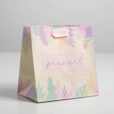 Пакет крафтовый квадратный «Tropical», 14 × 14 × 9 см