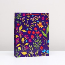 Пакет подарочный "Цветочный узор на фиолетовом" 33 х 42,5 х 10 см
