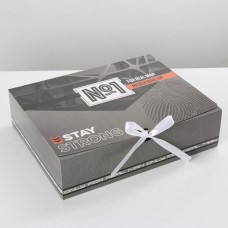 Коробка складная подарочная «№1», 31 × 24,5 × 9 см