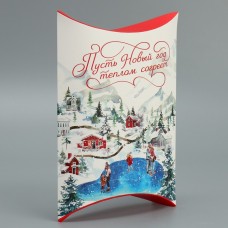 Коробка сборная фигурная «Пусть Новый год теплом согреет», 19 × 14 × 4 см