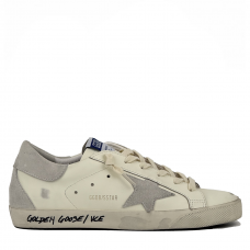 Super-Star With White-Grey-Ice